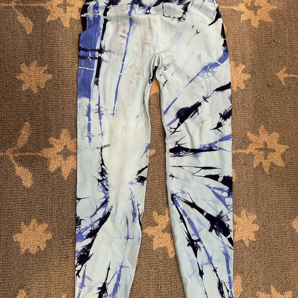 Victoria’s Secret PINK Active Blue Tie Dye Seamless Active Yoga Pants